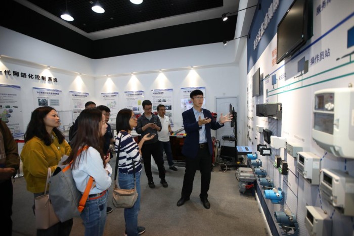 感受新时代东北工业活力 2019工业互联网全球峰会企业行走进沈阳创新企业